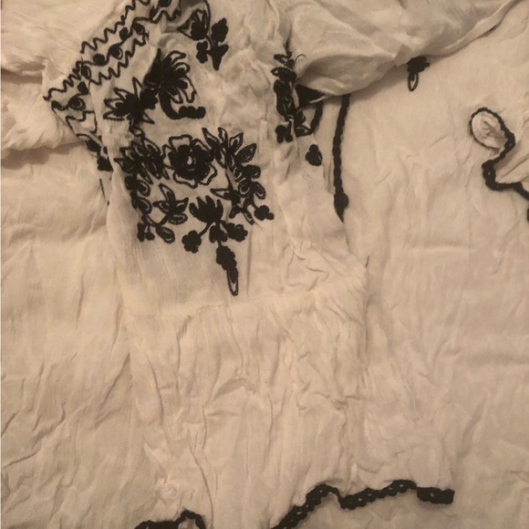 White Tunic - Picture 7 of 8